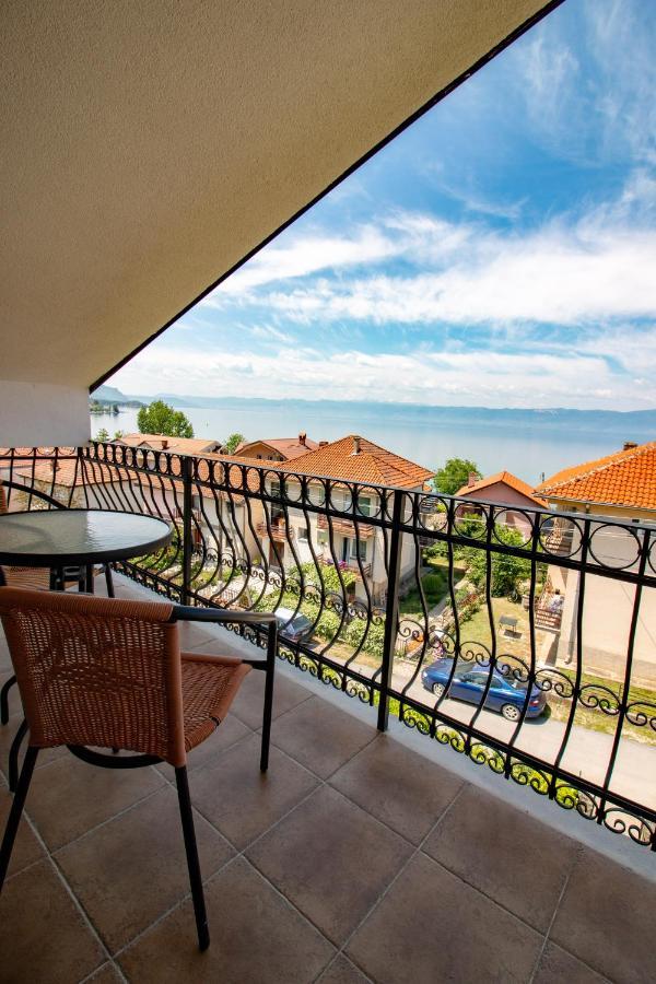 Et Larum Peštani Exterior foto